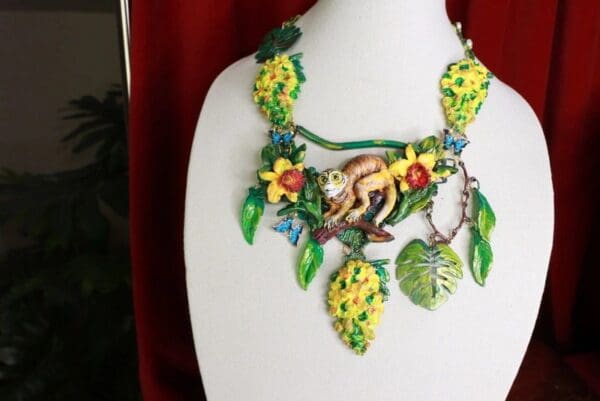 SOLD! 8694 Art Jewelry 3D Effect Hand Painted Lemur Animal Jungle Stone effect Necklace