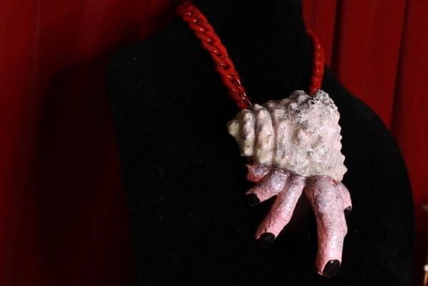 SOLD! 8718 Halloween Scary Hand Shell 3DEffect Necklace - Image 7