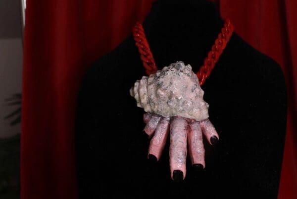 SOLD! 8718 Halloween Scary Hand Shell 3DEffect Necklace - Image 8