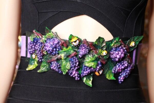 SOLD! 8722 Art Nouveau Grapes Hand Painted Embellished Waist Gold Belt Size S, L, M - Image 7