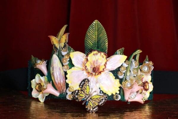 SOLD! 8727 Art Nouveau Flower Garden Embellished Waist Gold Belt Size S, L, M - Image 6