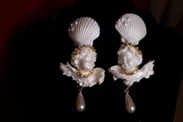 SOLD! 8729 Large Pearlish Chubby Cherubs angels Shell Light Weight Studs Earrings - Image 5
