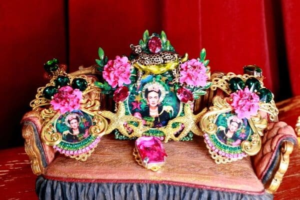 SOLD! 8744 Frida Kahlo Fuchsia Flower Leopard Massive Brooch - Image 6