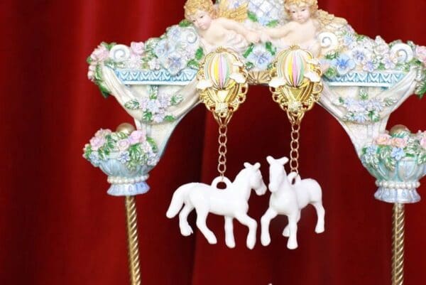 SOLD! 8749 Baroque 3D Effect White Horses Earrings Earrings - Image 2
