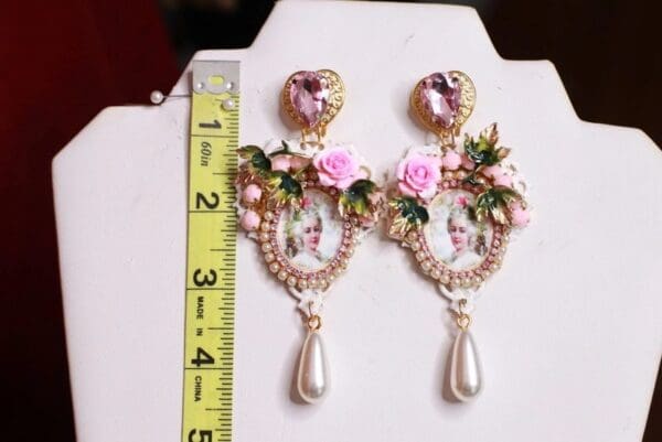 SOLD! 9063Marie Antoinette White Pearl Cameo Studs Earrings - Image 2