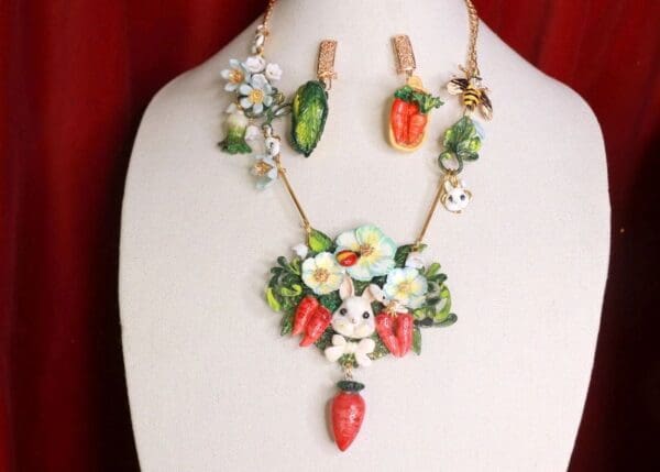SOLD! 5714 Set Of Adorable Hand Painted Vivid Bunny Carrots Flower Massive Necklace+ Earrings - Image 7