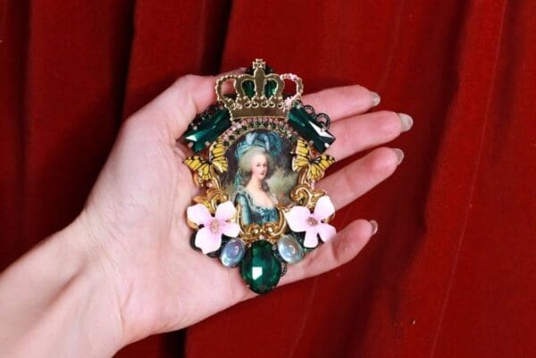 SOLD! 9182 Marie Antoinette Victorian Butterfly Huge Brooch - Image 3