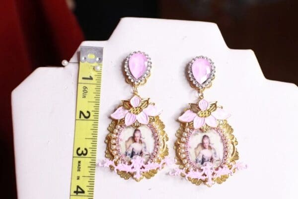 SOLD! 9184 Marie Antoinette Cameo Pink Orchid Studs Earrings - Image 4