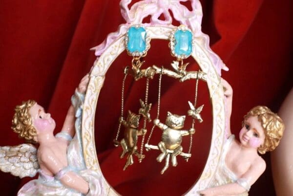 SOLD! 9215 Adorable Enamel Cat Swing Earrings