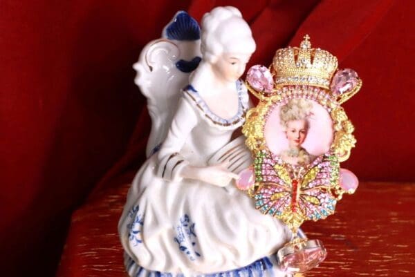 SOLD! 9221 Young Marie Antoinette Pale Pink Crown Butterfly Brooch - Image 2