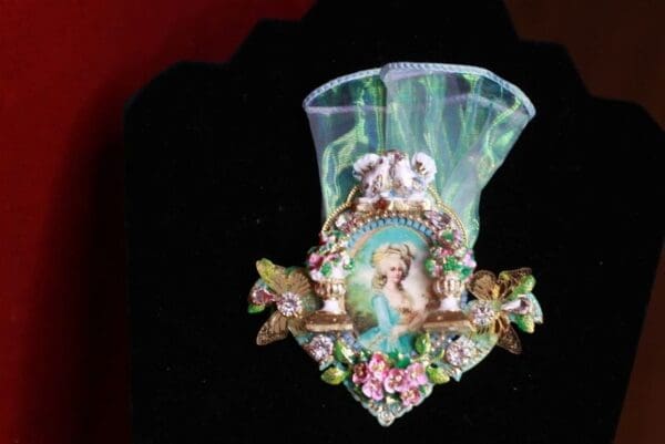 SOLD! 9225 Young Marie Antoinette Pale Aqua Brooch - Image 2