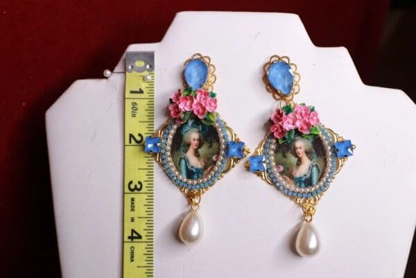 SOLD! 9272 Dark Marie Antoinette Pale Pink Earrings - Image 6