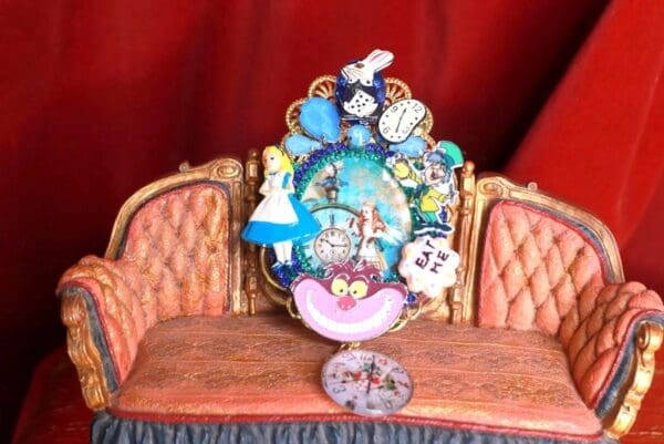 SOLD! 9304 Alice In Wonderland Cameo Brooch - Image 5