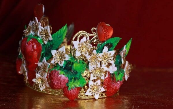 SOLD! 9316 Vivid Strawberries Baroque Headband Crown - Image 4
