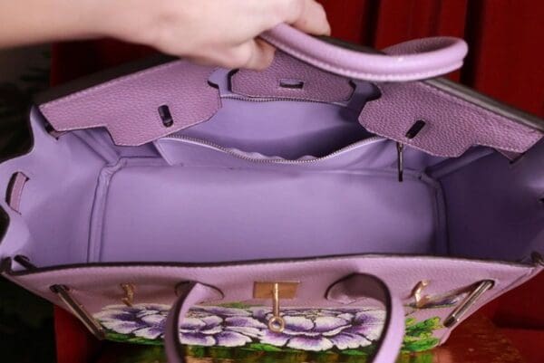 SOLD! 9323 Baroque GENUINE LEATHER Hand Painted Lavender Handbag - Image 5