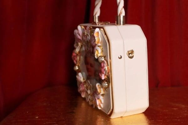 SOLD! 9334 Pink Victorian Box Marie Antoinette Embellished Handbag - Image 6