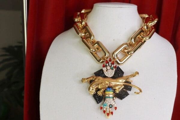 SOLD! 9353 Baroque Chained Leopard Massive Necklace - Image 4