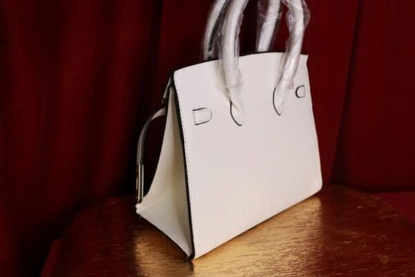 SOLD! 9369Baroque Kelly White Pearlish Cherub Embellished Handbag - Image 5