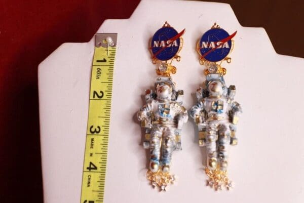 SOLD! 9355 NASA Astronaut Hand Painted Earrings - Image 6