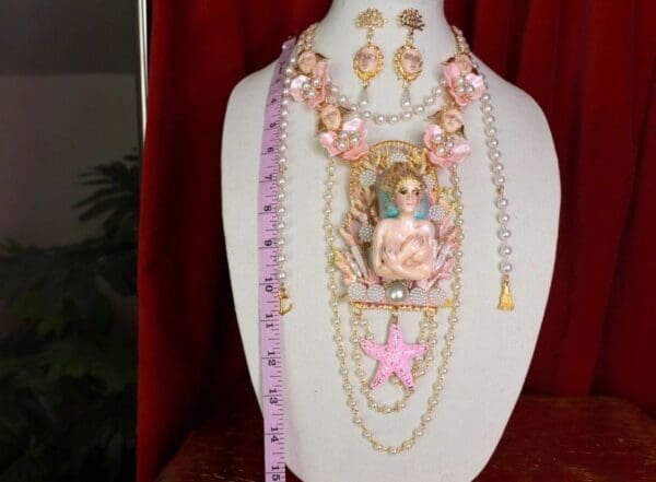 SOLD! 9402 Set Of Nautical 3D Mermaid Pearl Necklace+ Earrings - Image 6