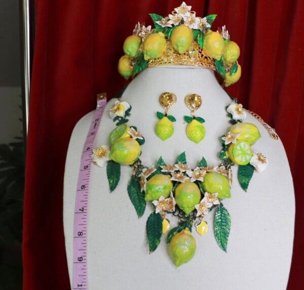SOLD! 9407 Set Of Baroque 3D Effect Lemon Fruit Statement Necklace+ Earrings - Image 6