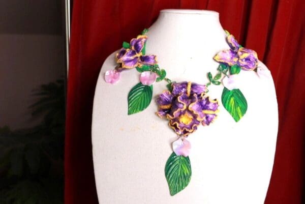SOLD! 9414 Art Nouveau Vivid Hand Painted Iris Flower Massive Necklace - Image 2