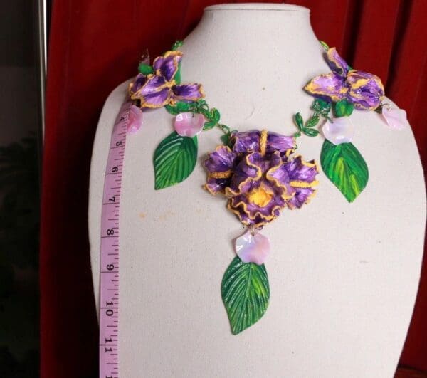 SOLD! 9414 Art Nouveau Vivid Hand Painted Iris Flower Massive Necklace - Image 3