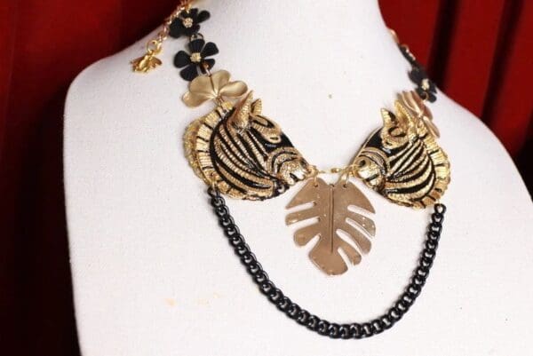 SOLD! 9424 Baroque Metal Faced Zebras Leaf Flower Massive Necklace - Image 3