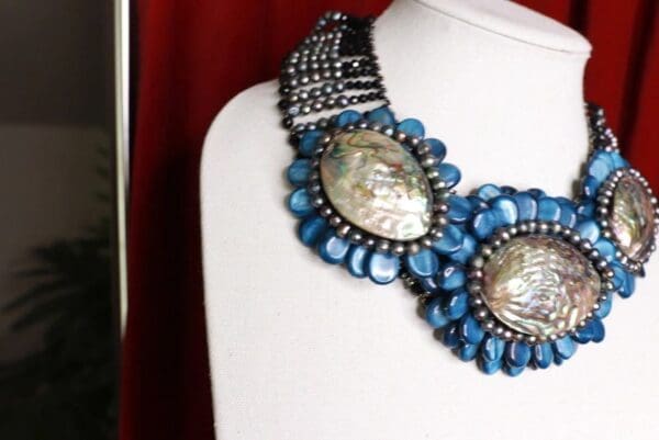 SOLD! 9434 Baroque Genuine Abalone Shell Choker Massive Necklace - Image 5