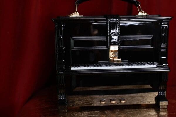 SOLD! 9443 Baroque Runway 2022 Piano Handbag