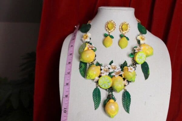 SOLD! 9444 Set Of Baroque 3D Effect Lemon Fruit Statement Necklace+ Earrings - Image 2