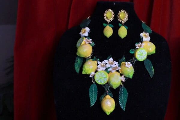 SOLD! 9444 Set Of Baroque 3D Effect Lemon Fruit Statement Necklace+ Earrings - Image 3