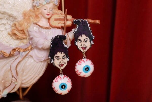 SOLD! 9445 Cartoonish Witch Eye Dangle Earrings