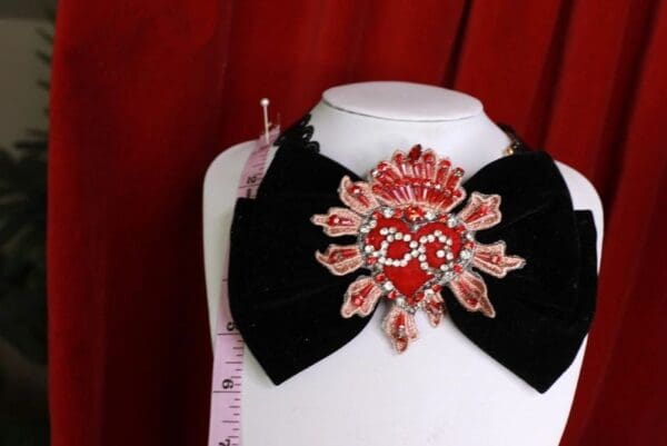 SOLD! 9478 Baroque Velvet Bow Necklace Choker - Image 3