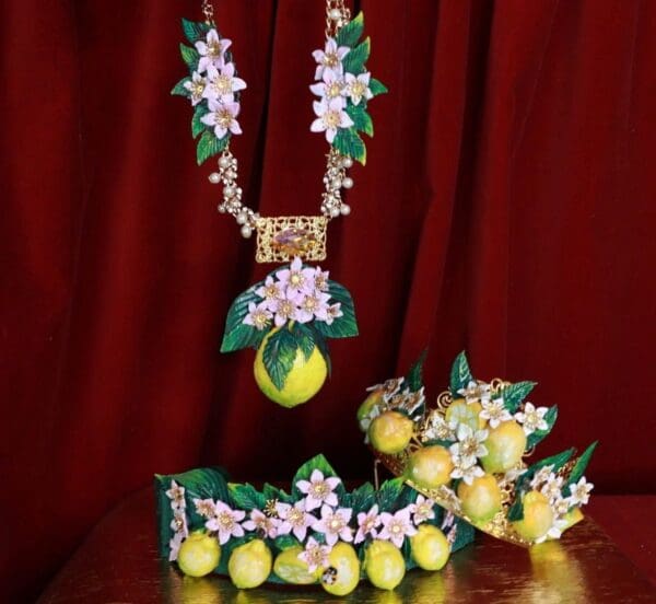 SOLD! 9486 Baroque 3D Effect One Large Lemon Fruit Statement Necklace - Image 4