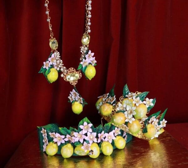 SOLD! 9494 Baroque 3D Effect One Large Lemon Fruit Statement Necklace - Image 2