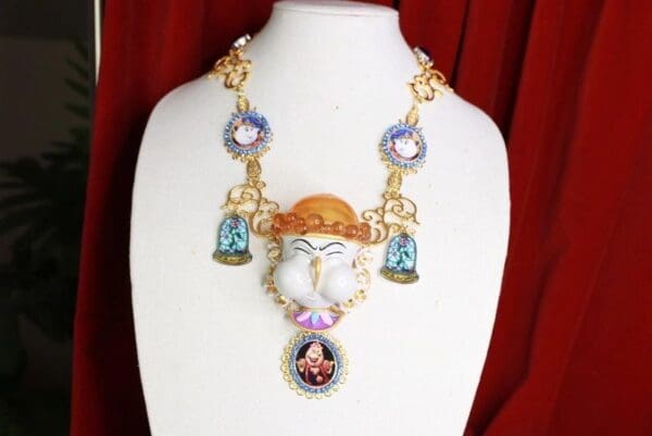 SOLD! 9525 Beauty And The Beast Chip Adorable Necklace - Image 5