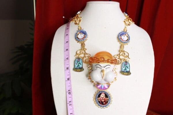 SOLD! 9525 Beauty And The Beast Chip Adorable Necklace - Image 7