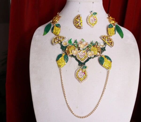 SOLD! 9536 Set Of Baroque Rhinestone Sicilian Lemon Fruit Necklace+ Earrings - Image 3