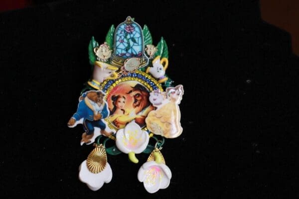 SOLD! 9540 Beauty And The Beast Brooch Pin - Image 2