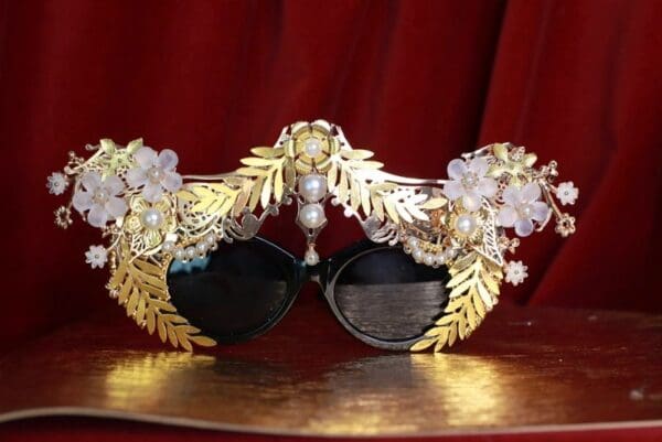 SOLD! 9543 Performance Stunning Gold Filigree Sunglasses - Image 2