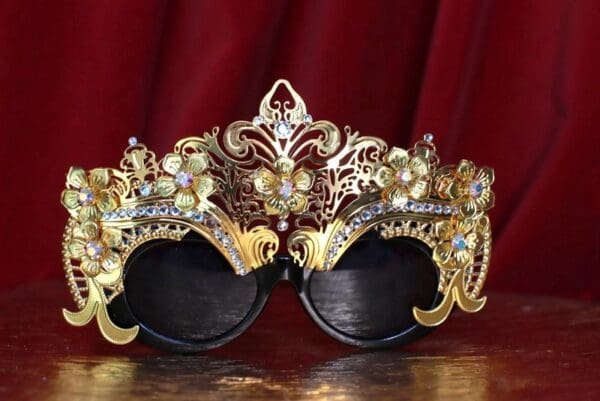 SOLD! 9544 Performance Stunning Gold Filigree Sunglasses - Image 6