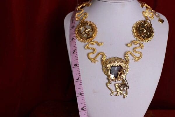 SOLD! 9546 Art Deco Tripple Mirror Lady In Dragons Necklace - Image 4