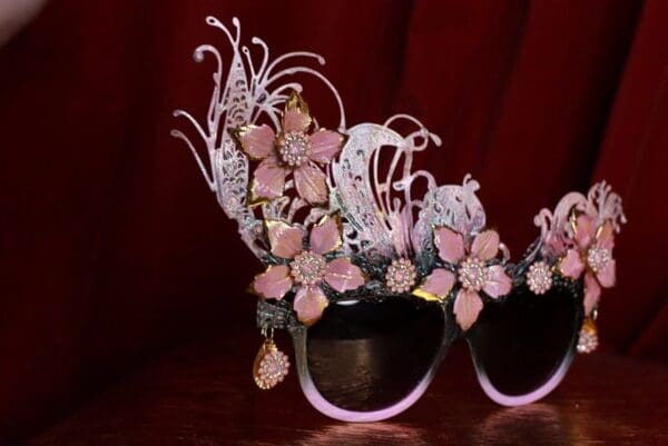 SOLD! 9553 Baroque Grade Flowers Filigree Embellished Sunglasses - Image 5