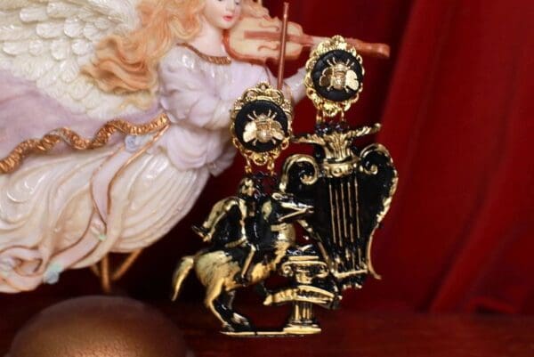 SOLD! 9574 Medieval Roman Warrior Harp Black Light Weight Earrings - Image 3