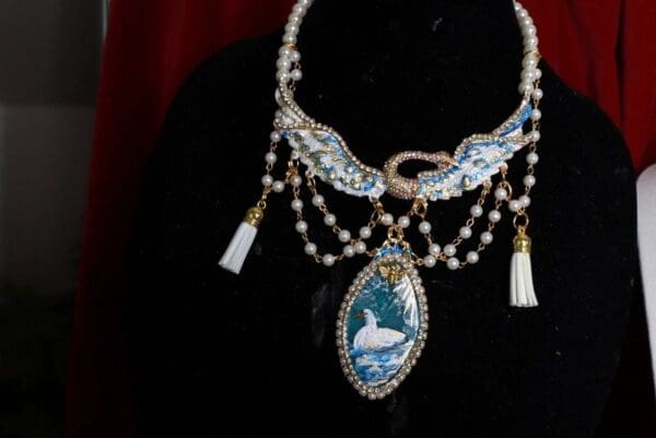 SOLD! 9600 Hand Painted Agate Swan Elegant Necklace