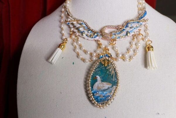 SOLD! 9600 Hand Painted Agate Swan Elegant Necklace - Image 6