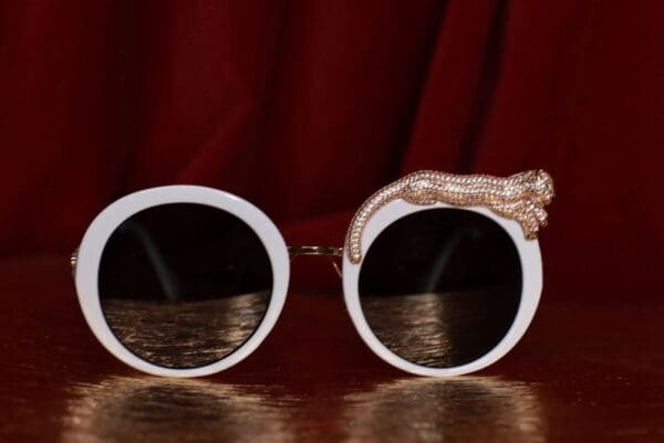 SOLD! 9611 Runway 2022 Leopard Embelished Sunglasses - Image 7