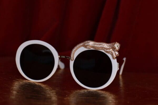 SOLD! 9611 Runway 2022 Leopard Embelished Sunglasses - Image 8