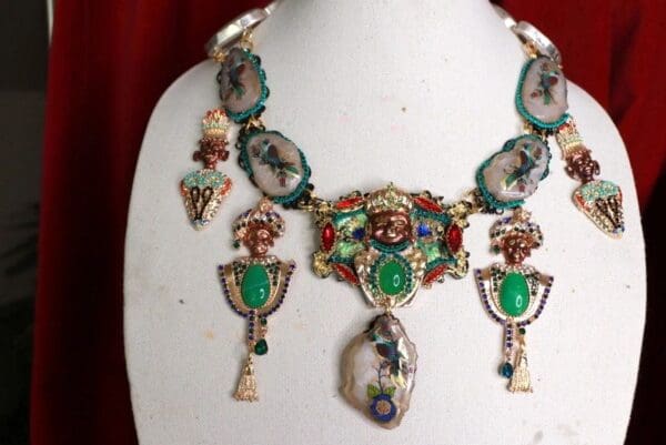 SOLD! 9633 Indian Revival With Hand Painted Parrots On Genuine Agate Large Necklace - Image 3
